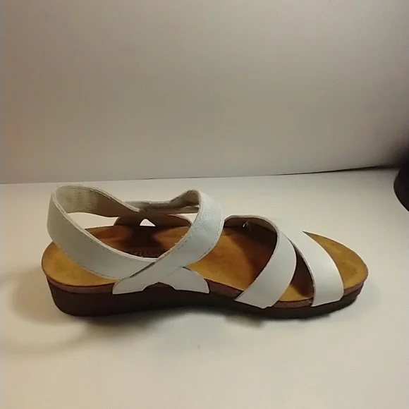 Naot Kayla White Leather Comfort Wedge Sandals Women's sz 7(38). - Picture 7 of 10